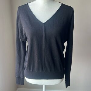 Gap V-Neck Sweater